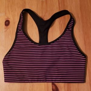 Old Navy Active Go-Dry Sports Bra